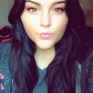 Meet your Posher, Destiny